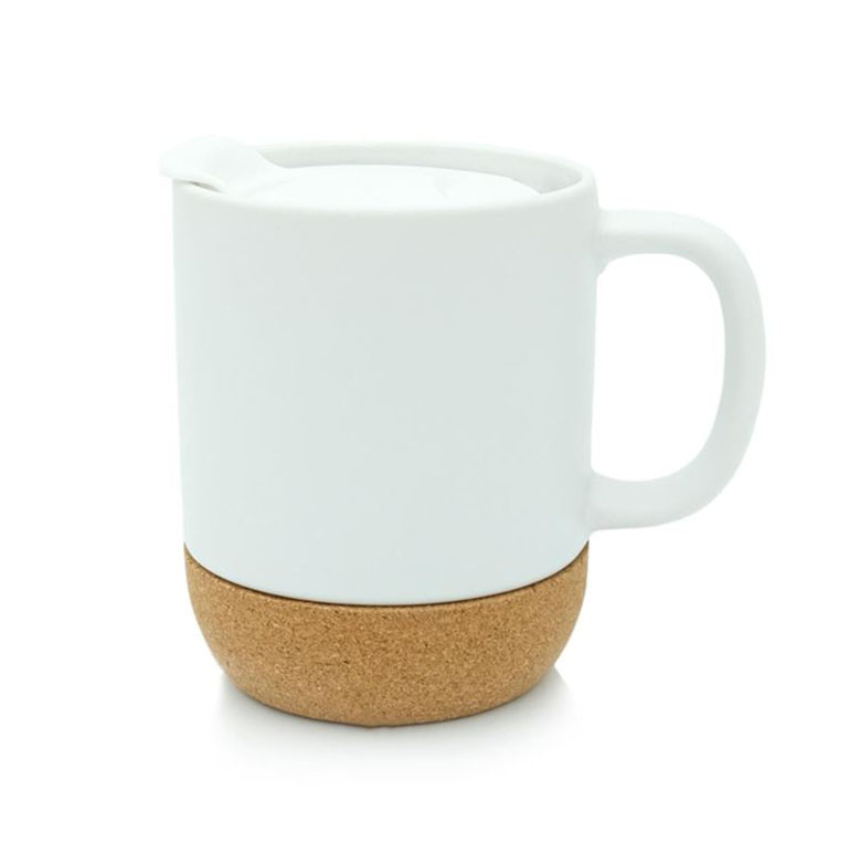 Hrnek s korkovým podstavcem